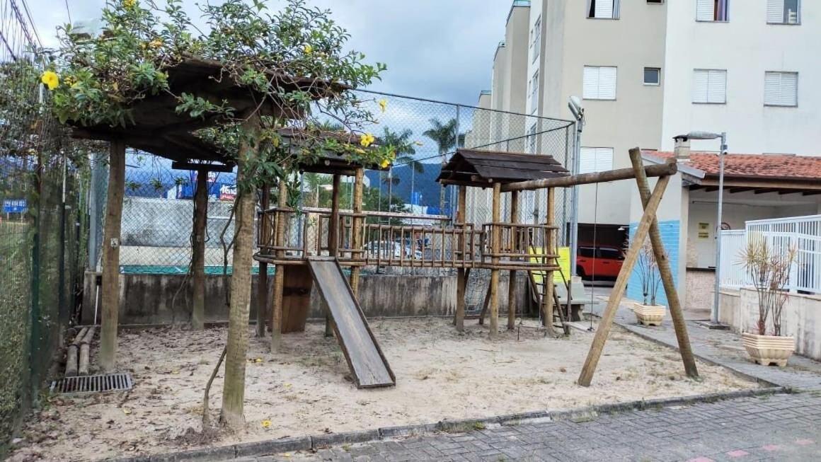 Apartamento Com Piscina Churrasqueira Em Ubatuba Apartment Exterior foto